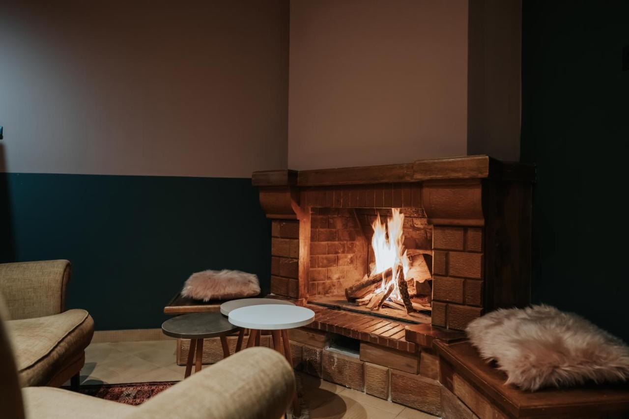 Kalavrita Krinides Apartment And Attics Екстер'єр фото